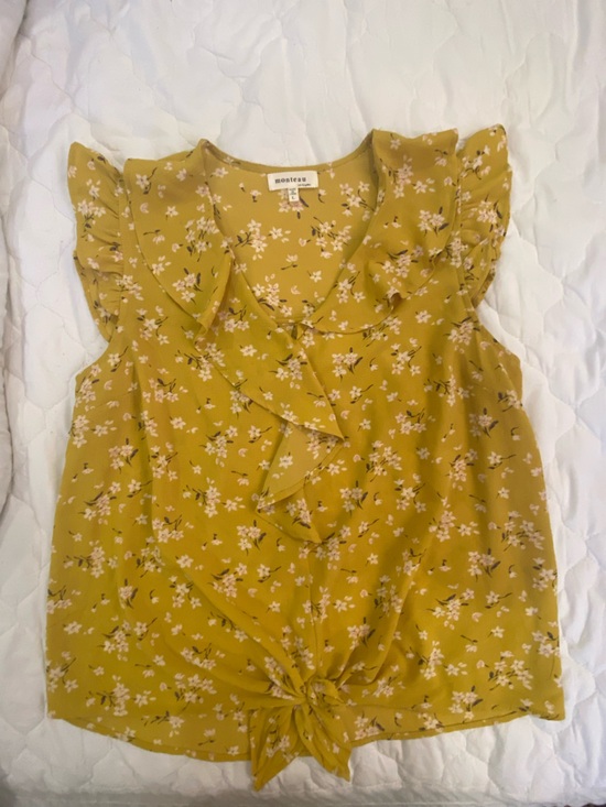 Monteau Tops - Monteau Yellow Floral Ruffle Blouse – Size L